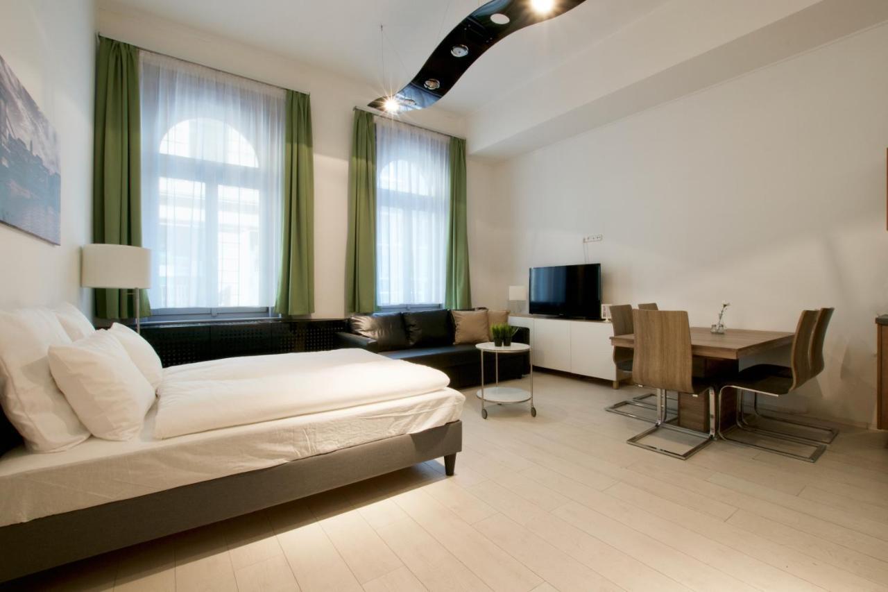 St. King 1 By Hi5 Apartments بودابست المظهر الخارجي الصورة